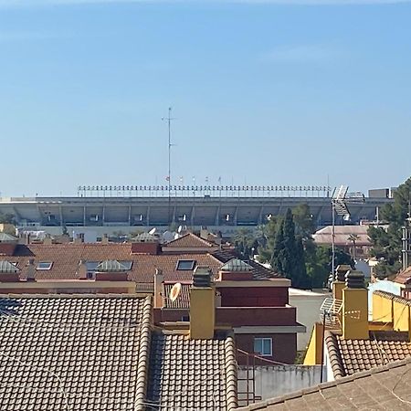 Shared Apartment! Piso Compartido! Общая Квартира! Sevilla Kültér fotó