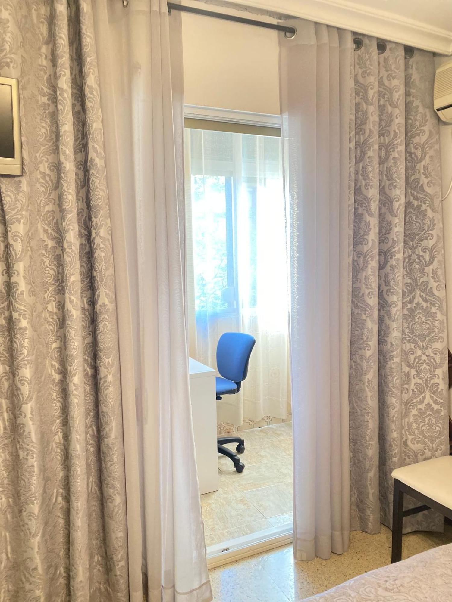 Shared Apartment! Piso Compartido! Общая Квартира! Sevilla Kültér fotó