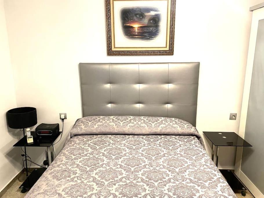 Shared Apartment! Piso Compartido! Общая Квартира! Sevilla Kültér fotó